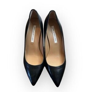 Diane von Furstenberg Women's Classic Black Leather Heels